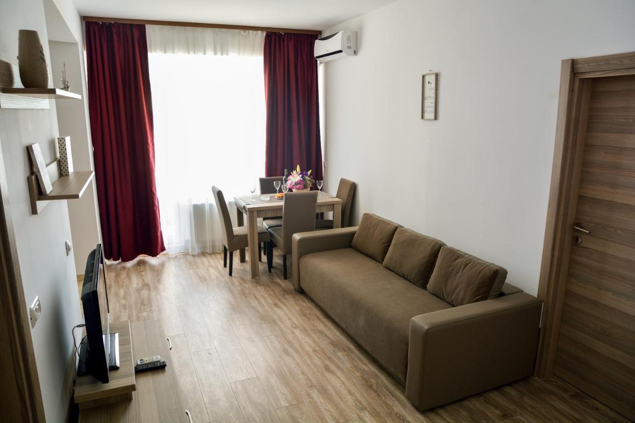 Oceana Summerland Apartment Mamaia Exterior foto